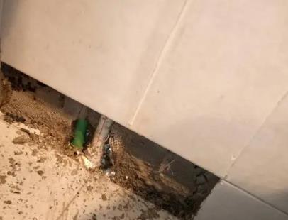 东川楼顶漏水维修公司分享下修复水管漏水的几种小方法